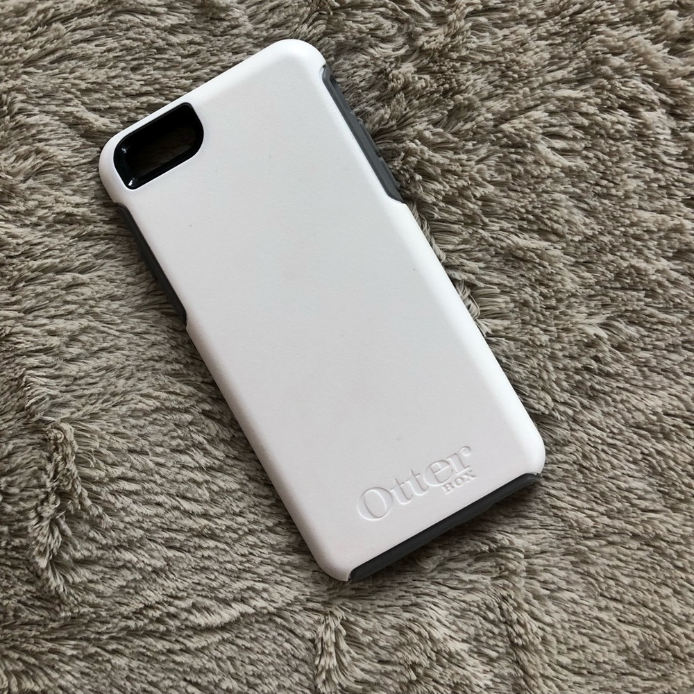 Thin white OtterBox case